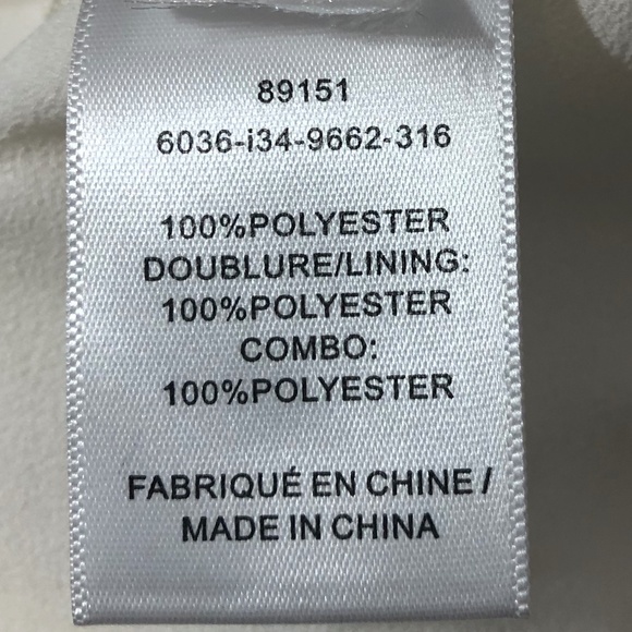 Fancy white top - Picture 7 of 8